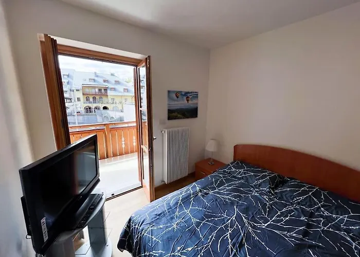 Civico 11 * تارفيسيو